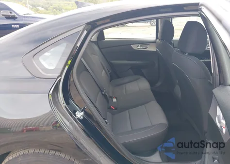 2023 Kia Forte Lx from USA, damaged, VIN 3KPF24ADXPE678267